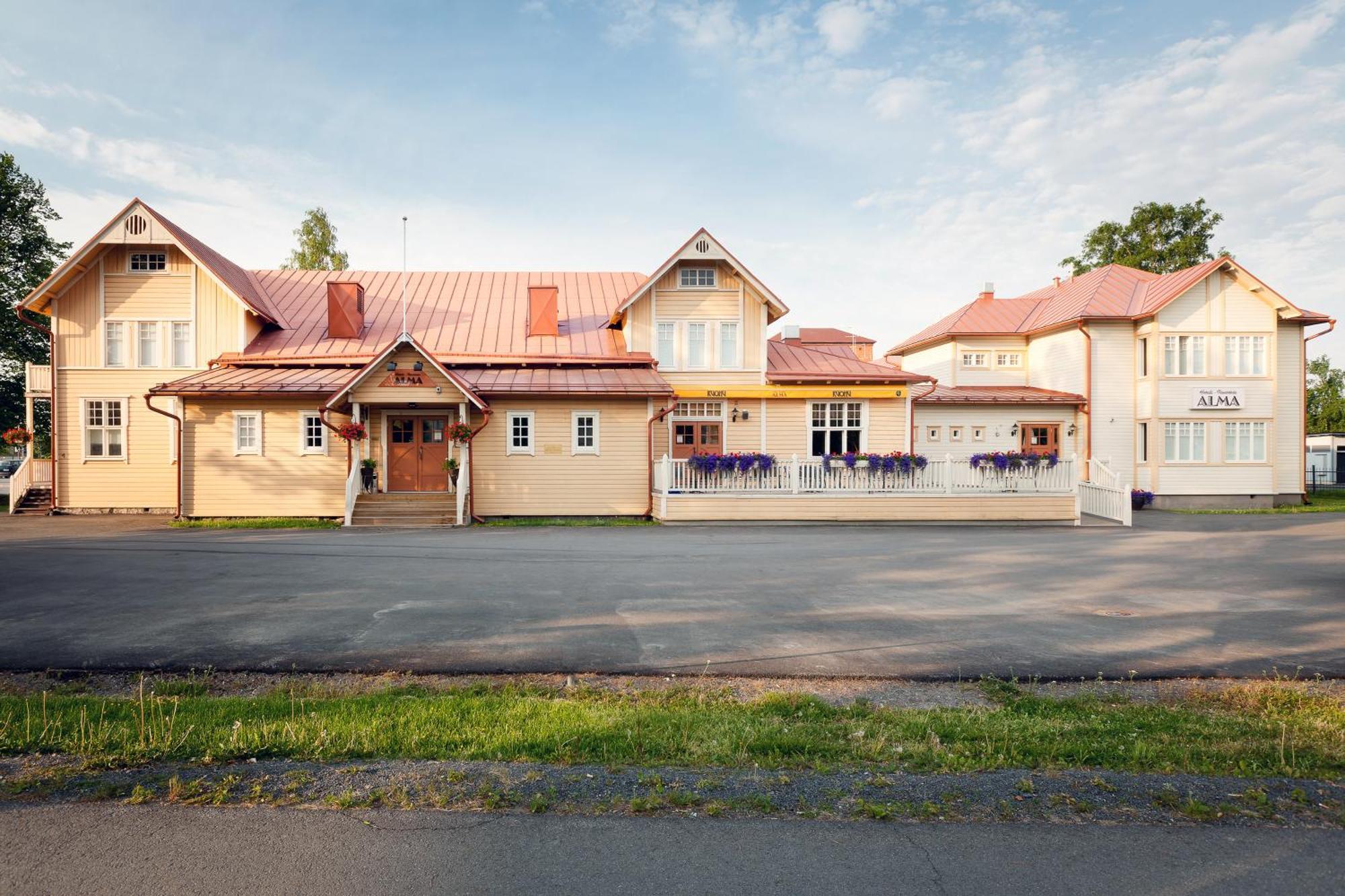 Hotelli-Ravintola Alma Seinäjoki Eksteriør billede